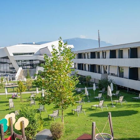 Appartementhaus Karawankenhof Villach Exterior photo